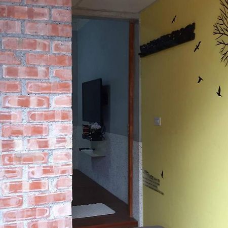 Sunshine Homestay Нанвань Екстер'єр фото